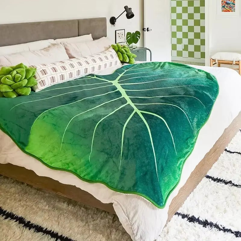 Giant Leaf Blanket – Super Soft Plant-Themed Throw for Bed, Sofa, or Home Decor, Warm and Cozy Christmas Gift