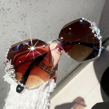 2025 Luxury Vintage Rimless Rhinestone Sunglasses – Gradient Lens Fashion Shades for Women