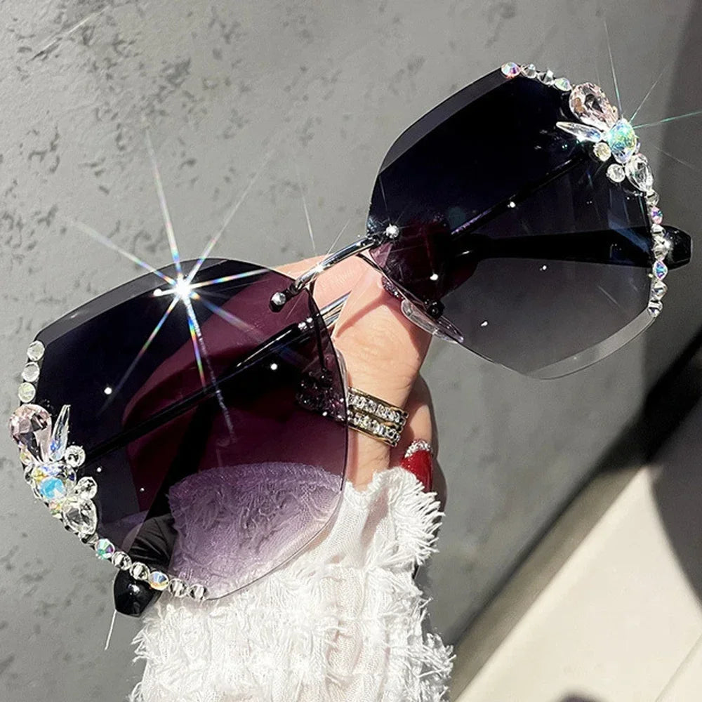 2025 Luxury Vintage Rimless Rhinestone Sunglasses – Gradient Lens Fashion Shades for Women